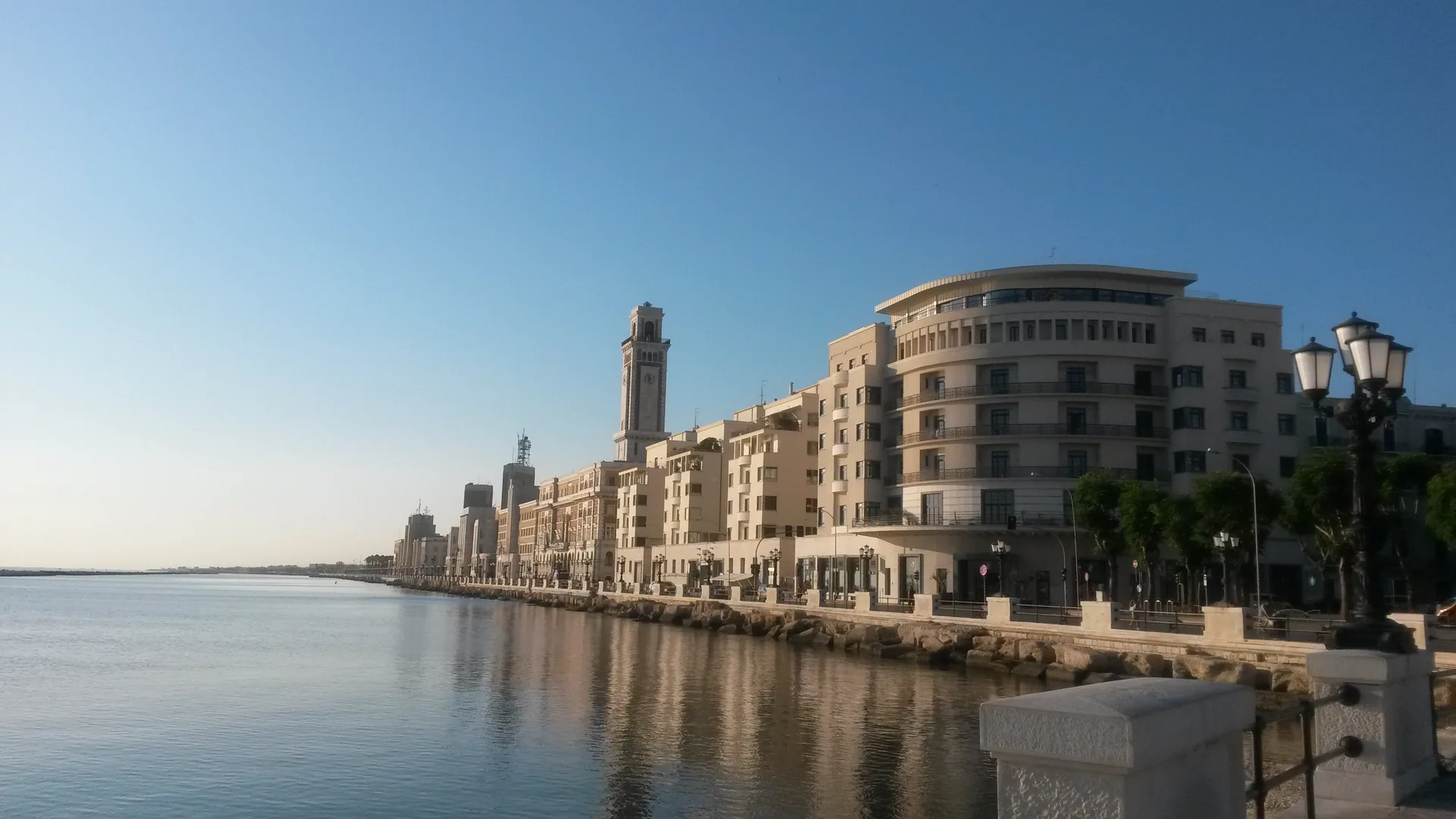 Lungo mare di Bari — Bari (Puglia)